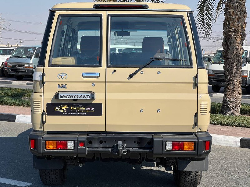 Beige Toyota Land Cruiser Hardtop LC76 2.8L DSL A/T 2024My Full Option