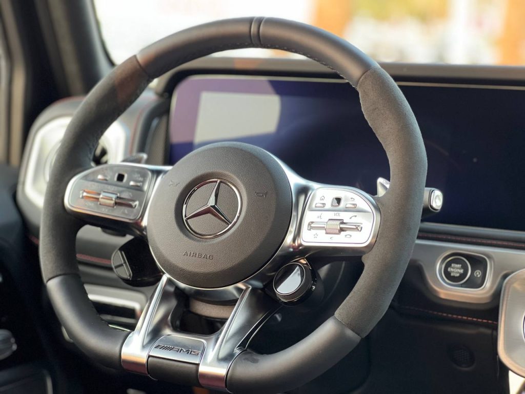 Choosing Between New and Used Mercedes-Benz Cars