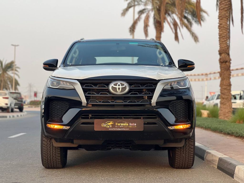 Toyota Fortuner SUV 2.7L PTR A/T 4WD 2023MY